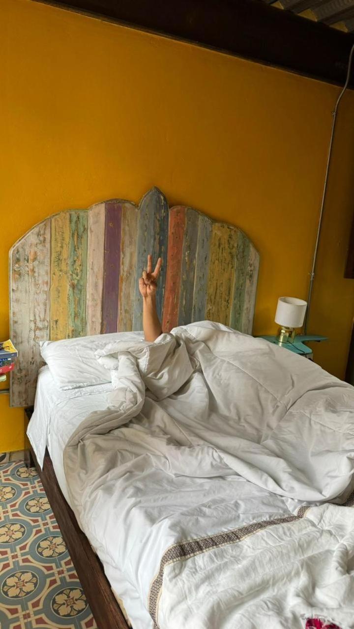 Hostal Casa Astromelia Богота Екстериор снимка