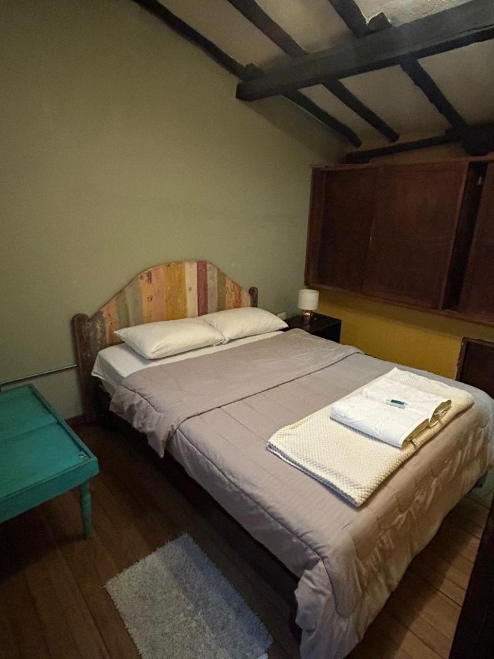 Hostal Casa Astromelia Богота Екстериор снимка